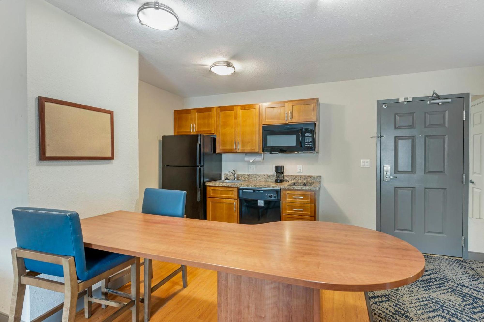 Candlewood Suites Indianapolis East By Ihg Exteriör bild
