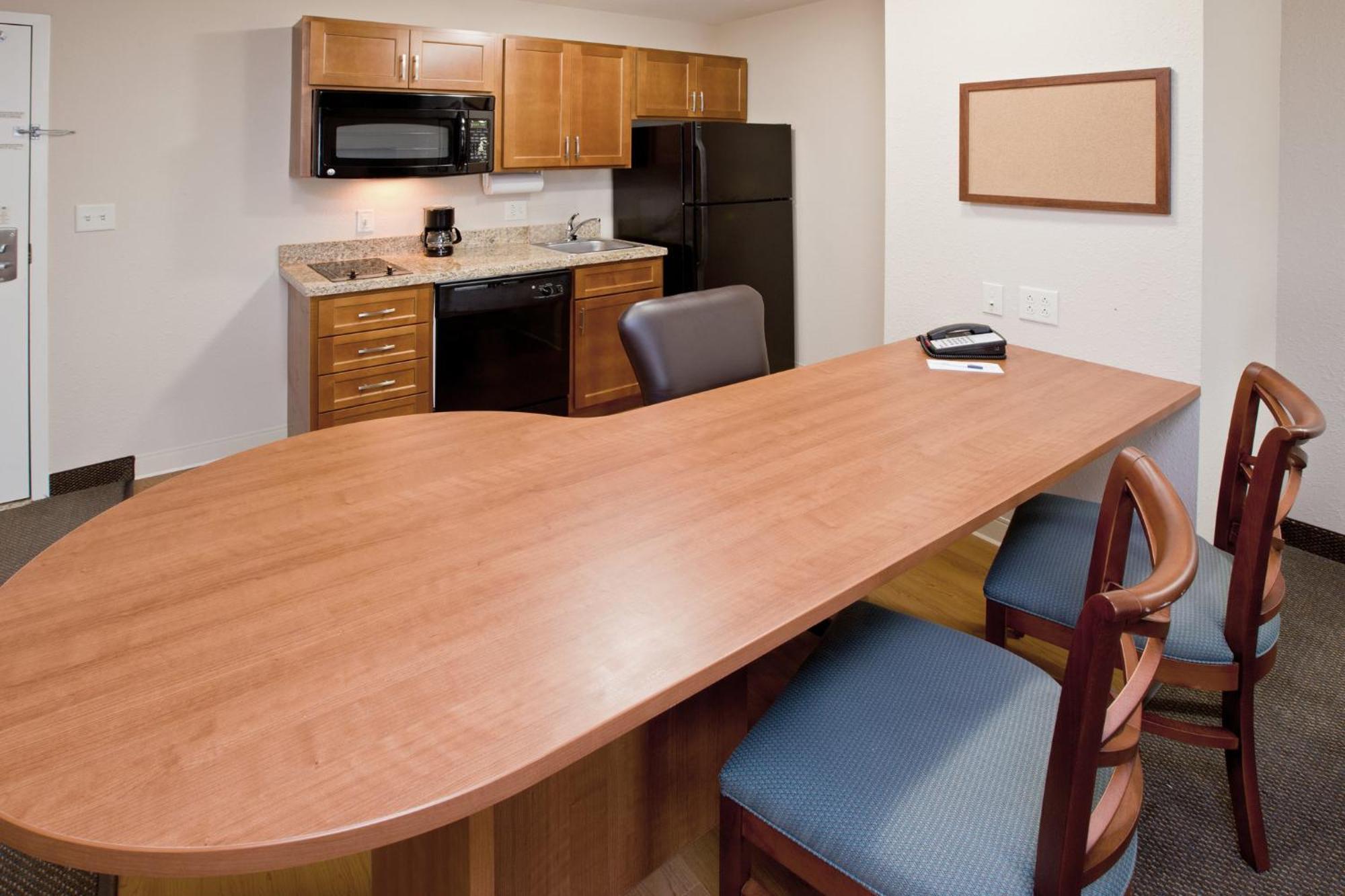 Candlewood Suites Indianapolis East By Ihg Exteriör bild