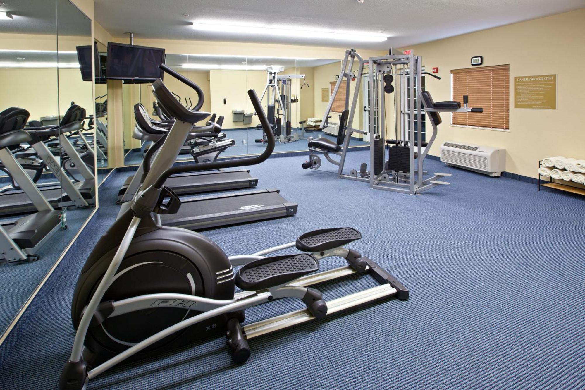 Candlewood Suites Indianapolis East By Ihg Exteriör bild