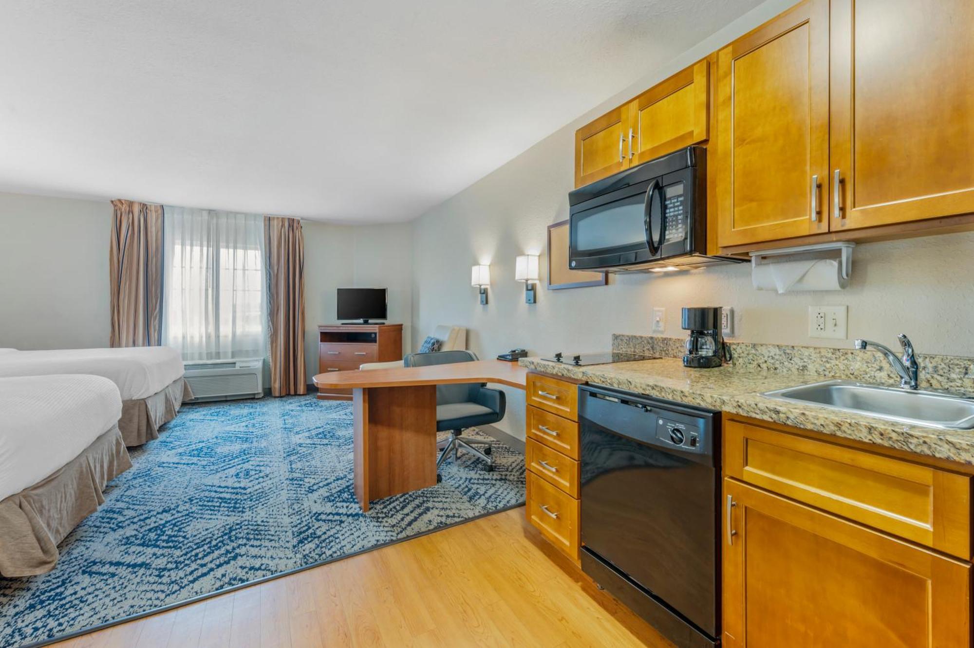 Candlewood Suites Indianapolis East By Ihg Exteriör bild